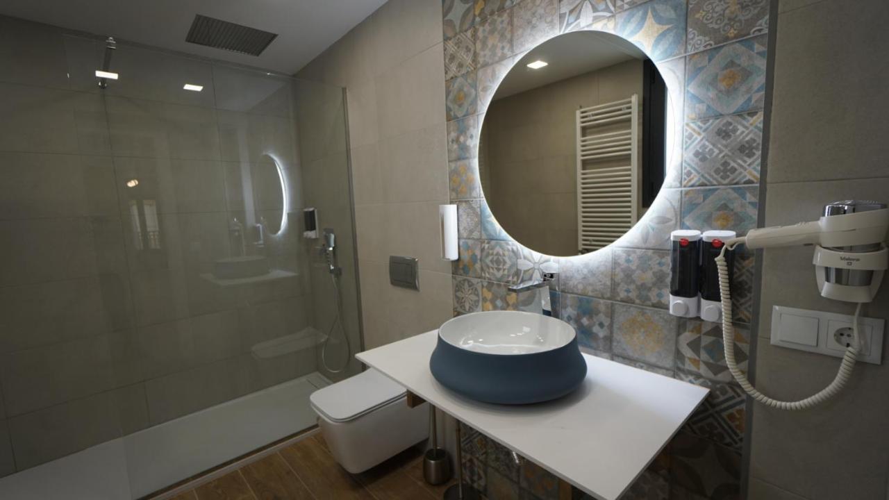 Rentalsevilla Cardenal Cervantes III Sevilha Exterior foto